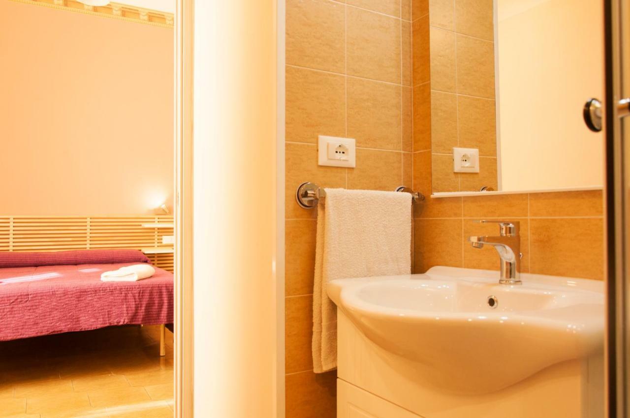 Rooms Palazzo Paladini Lecce Extérieur photo