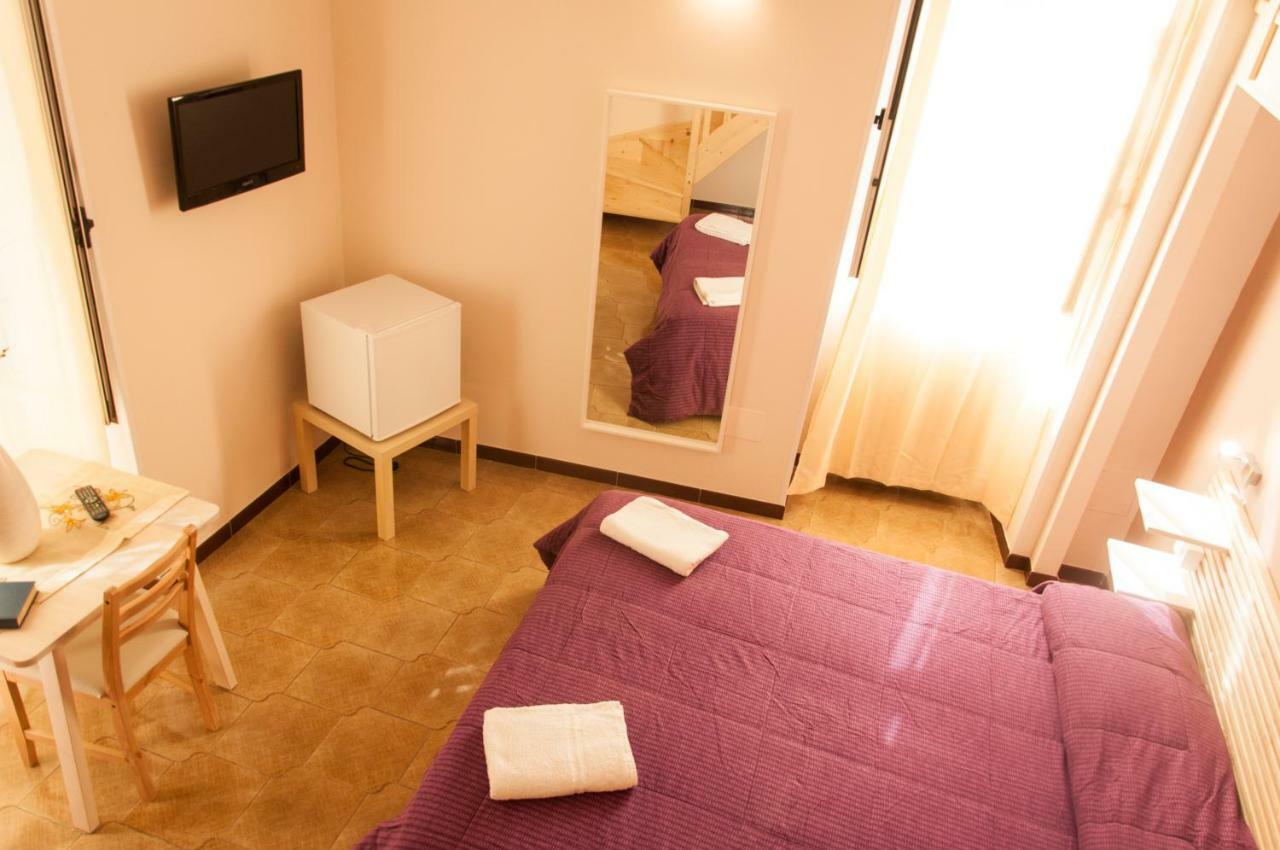 Rooms Palazzo Paladini Lecce Extérieur photo